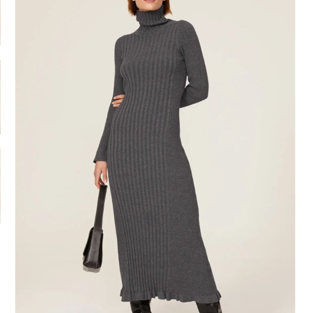 VEDA Figgy Sweater Dress in grey size large